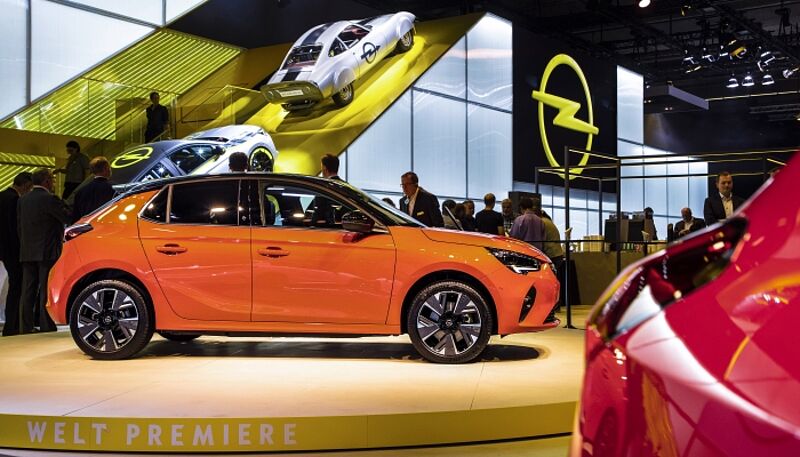 Opel-Stand elektrisiert die 68. Internationale Automobil-Ausstellung